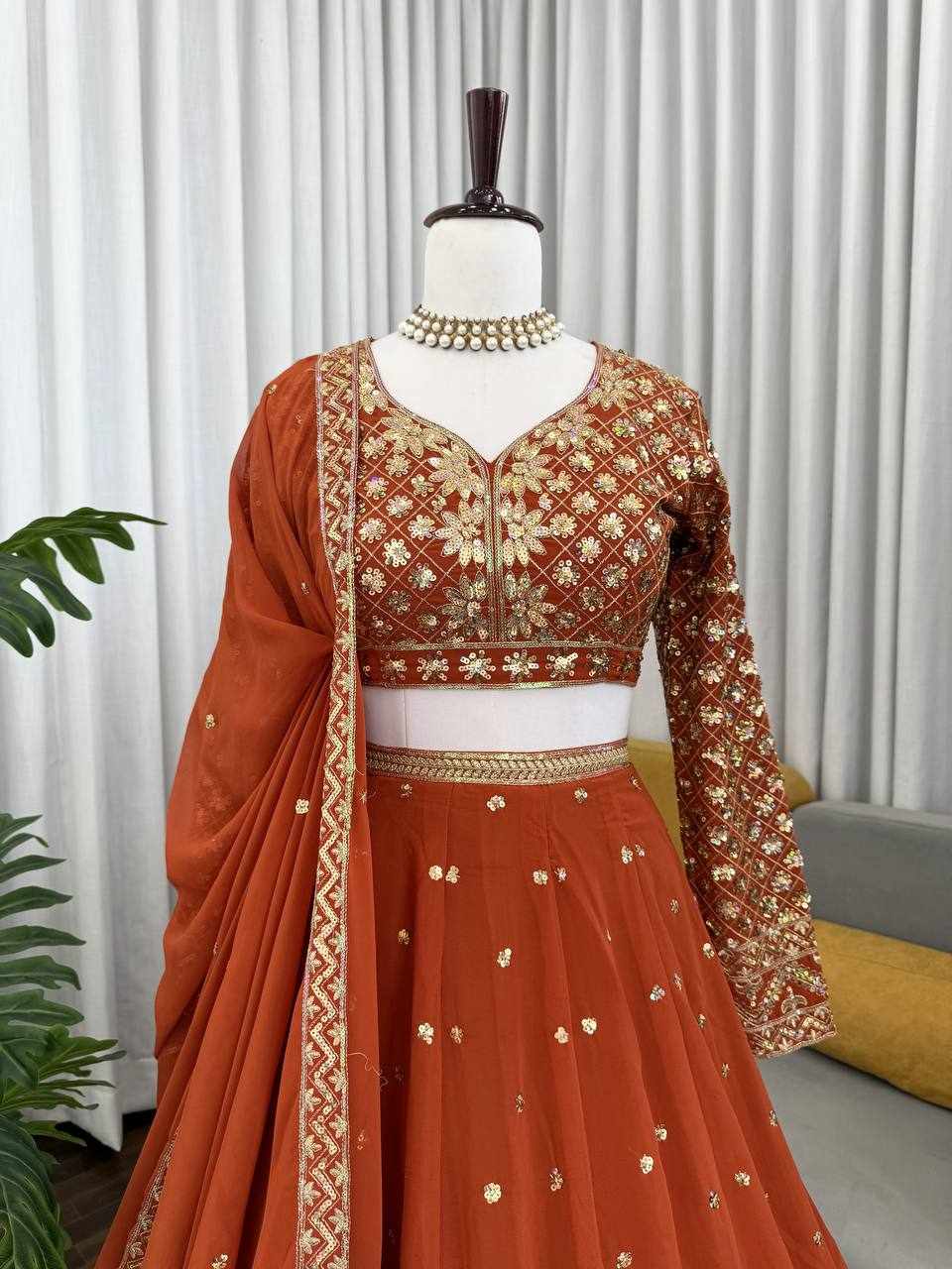 Lehenga set Rust