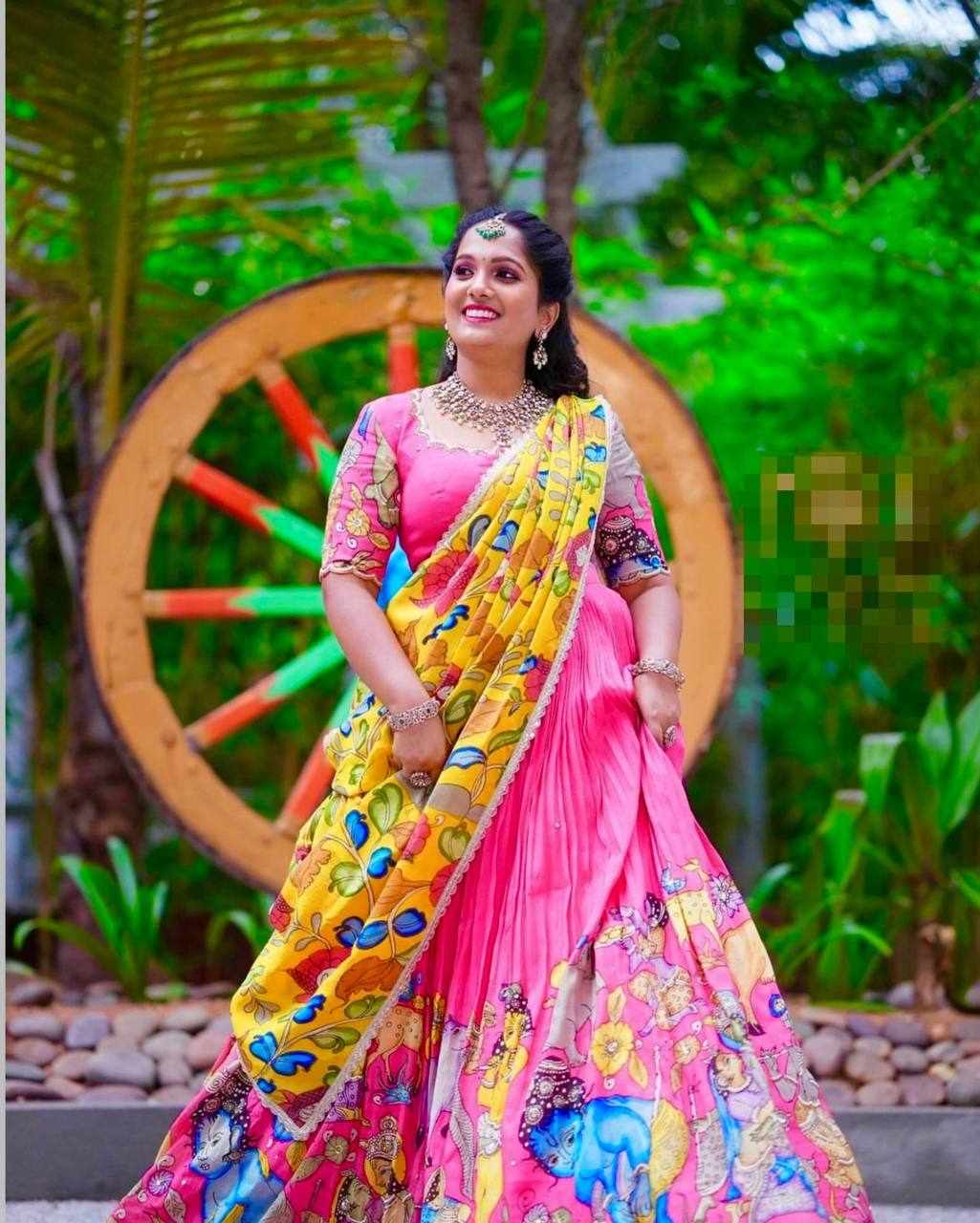 Lehenga set pink & Yellow