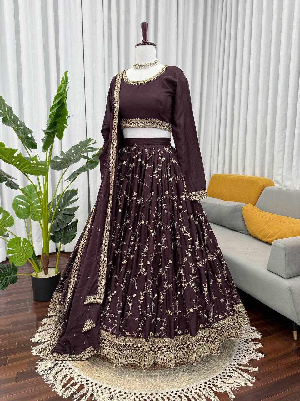 Lehenga set Brown