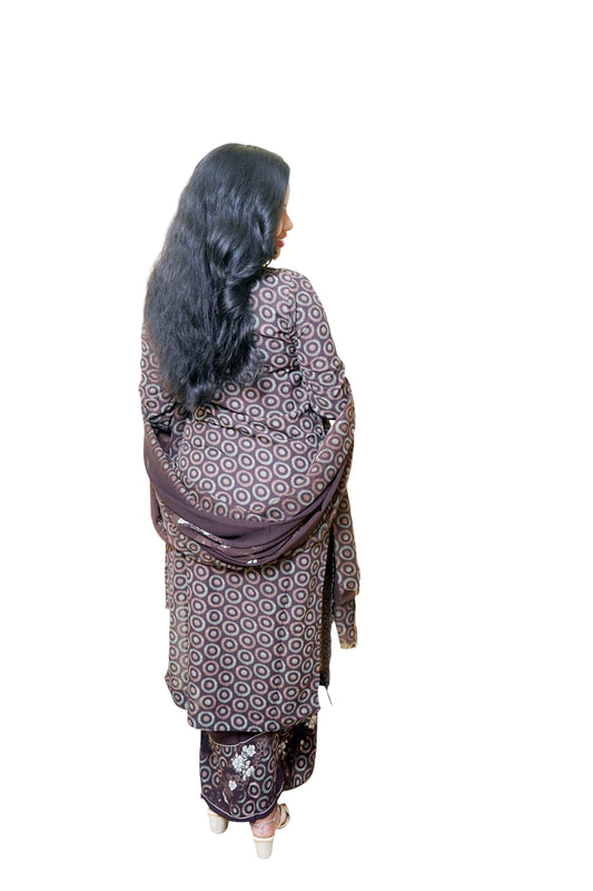Adiva Rounds Dark brown Suit Set