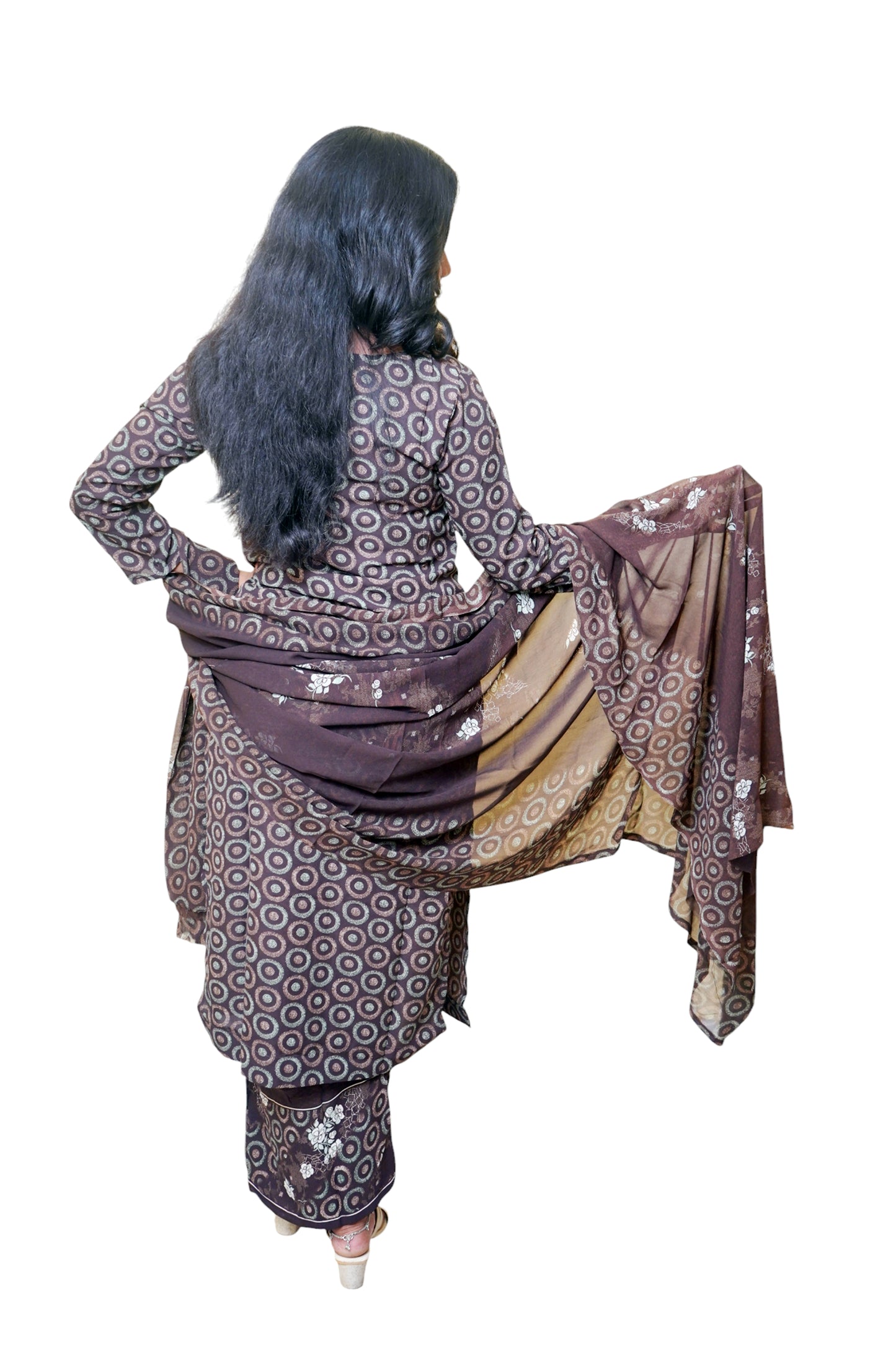 Adiva Rounds Dark brown Suit Set