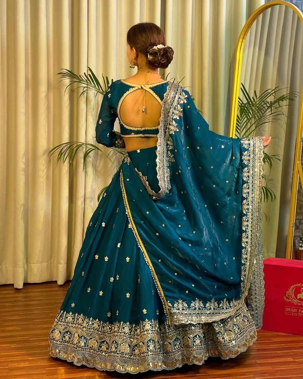 JIMI CHOO Therad with Sequnce Work Lehengha