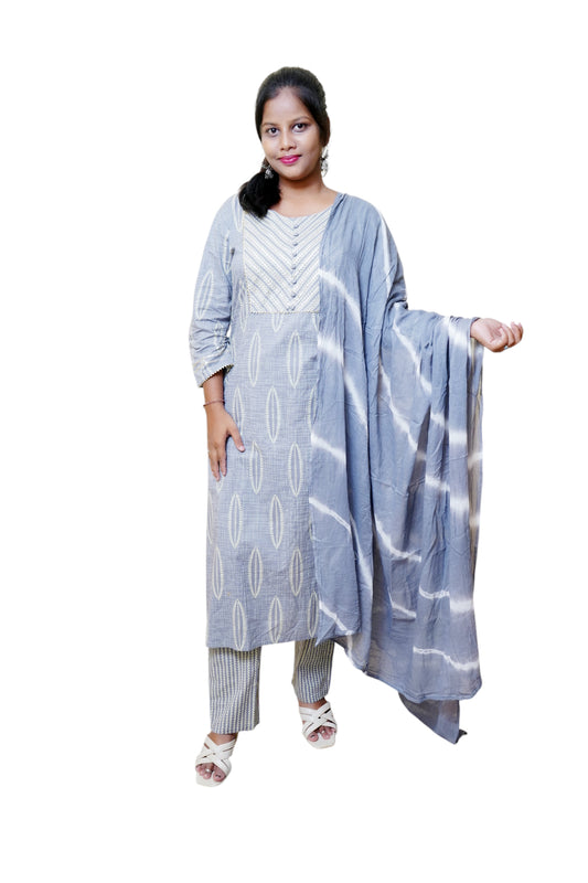 Zehra Mumtaz Grey Suit Set